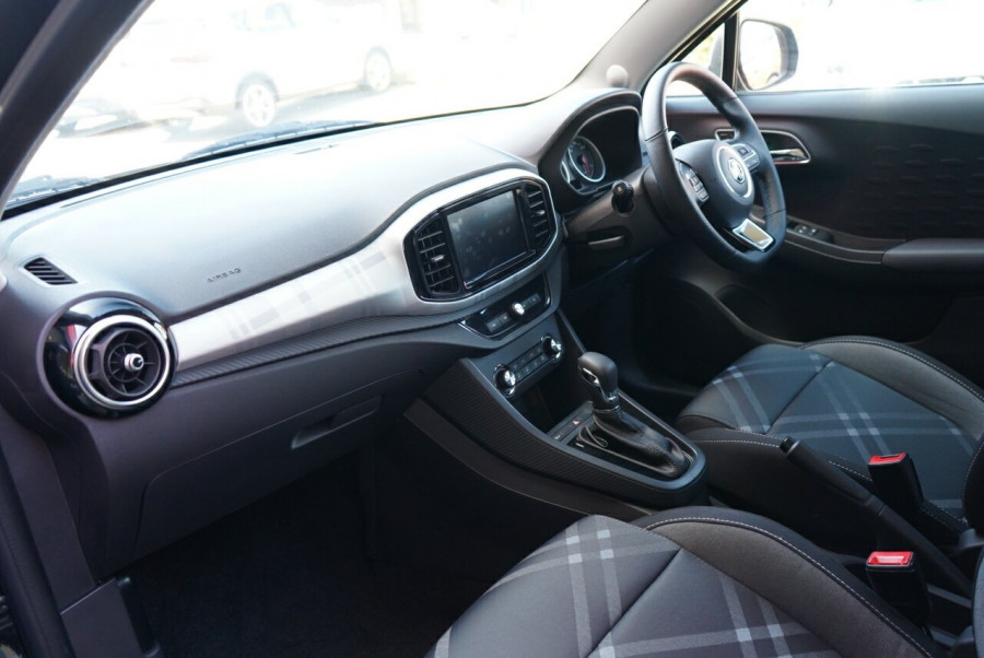 2024 MG 3 SZP1 Core Hatch Image 18