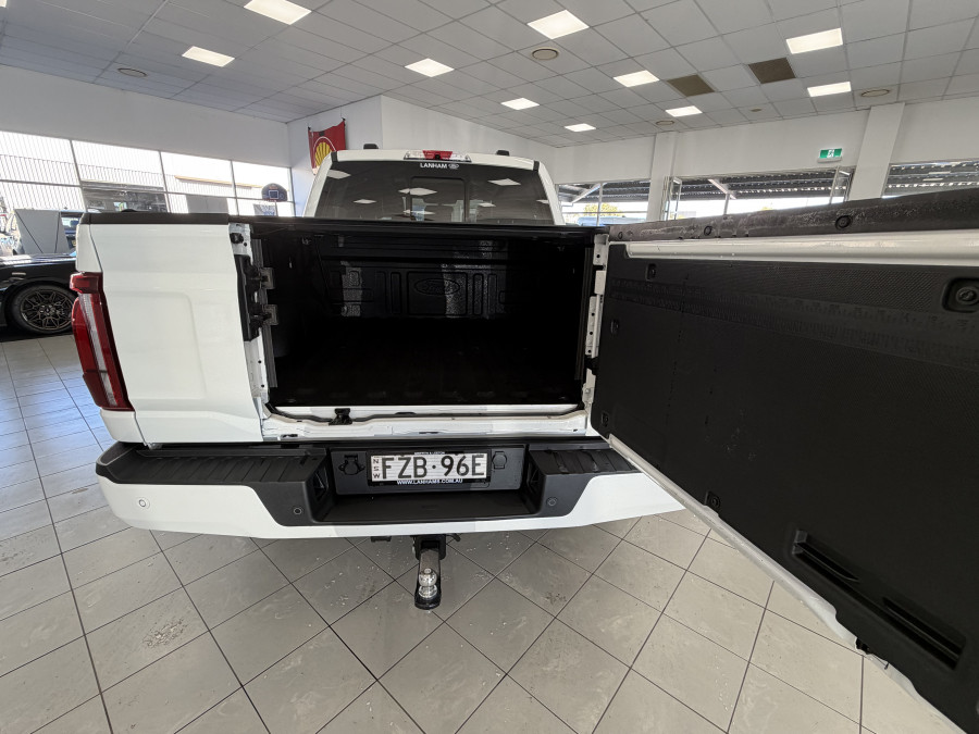 2024 Ford F-150 Platinum Ute Image 11