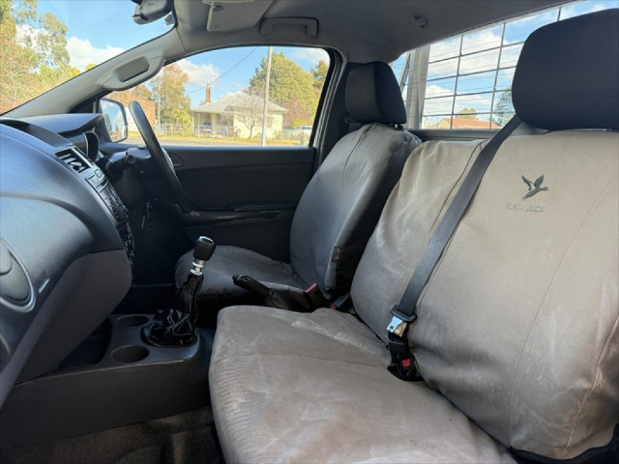 2016 Mazda BT-50 UR XT Single Cab Chassis Image 13
