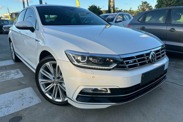2017 MY18 Volkswagen Passat B8 206TSI R-Line Sedan
