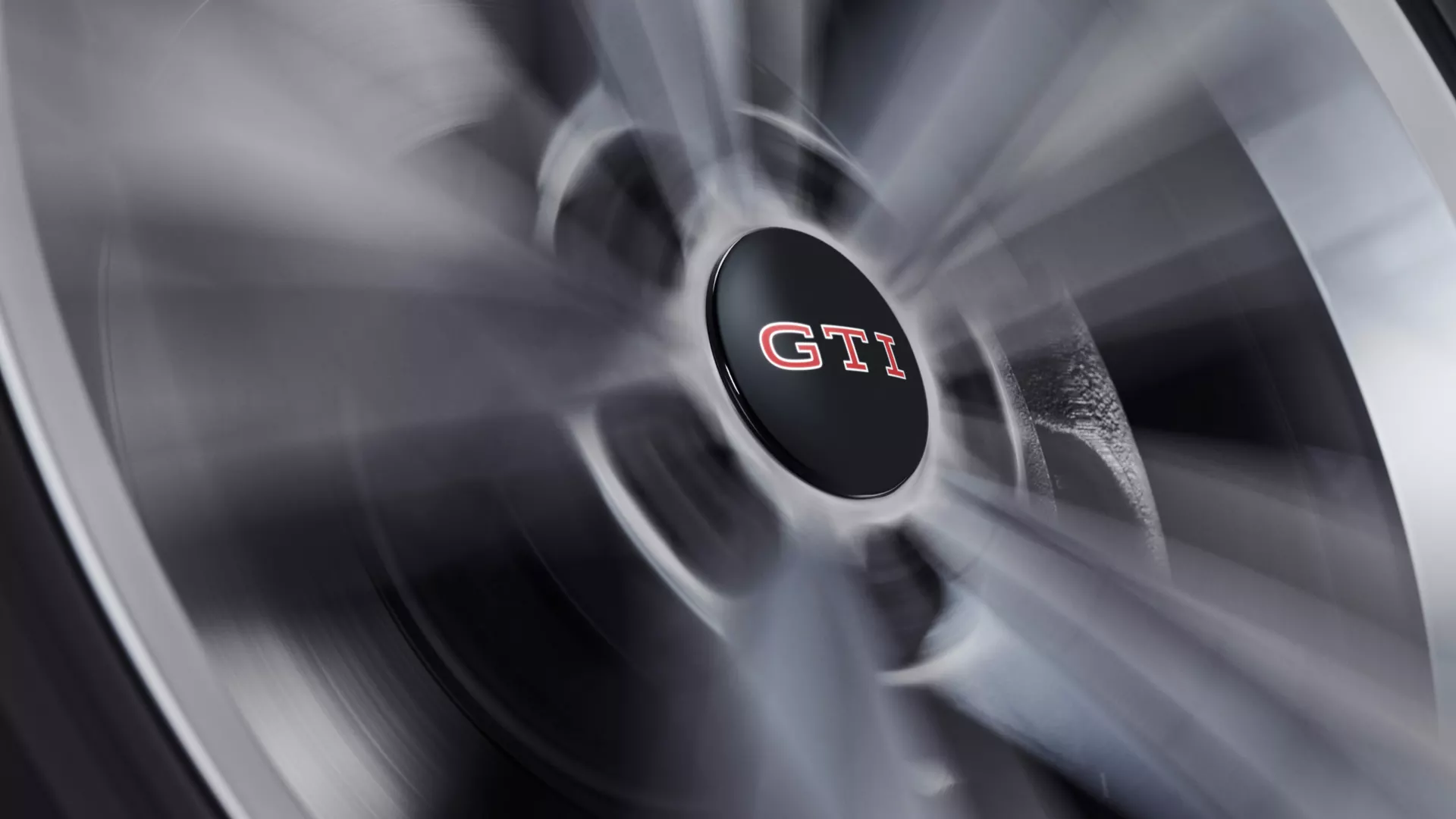 Dynamic hub caps
