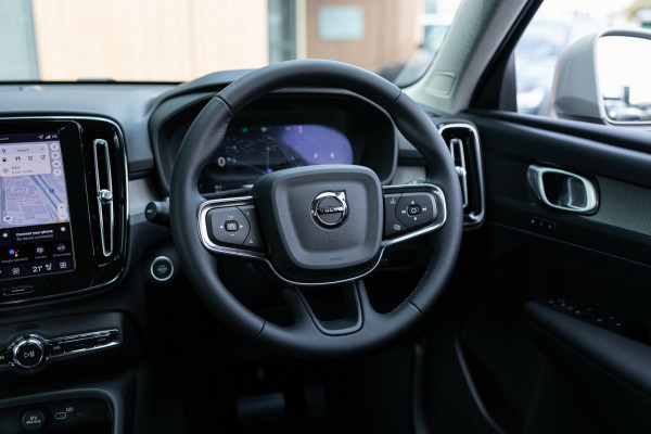 2025 MY26 Volvo XC40 XZ Plus B4 SUV Image 13