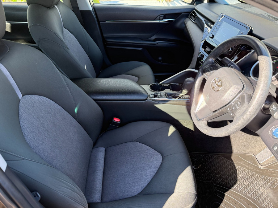 2022 Toyota Camry Hybrid AXVH70R Ascent Sedan Image 10