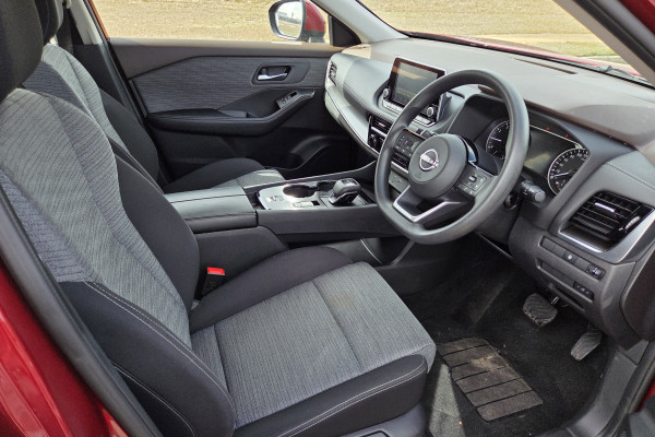 2024 MY25 Nissan X-Trail T33 ST SUV Image 9