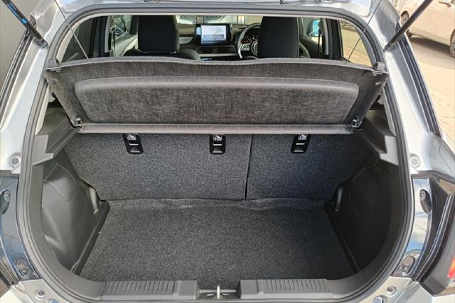 2024 Suzuki Swift UZ Hybrid Plus Hatch Image 14