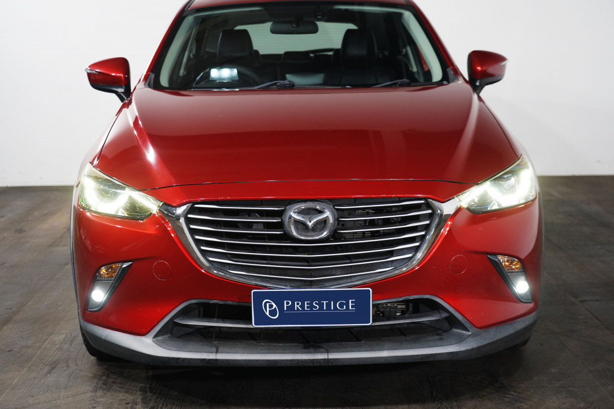 2017 Mazda CX-3 S Touring (Fwd) SUV Image 3