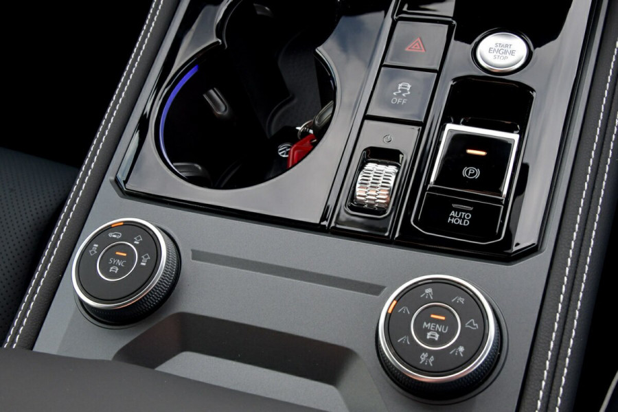 2024 Volkswagen Touareg RC 210TDI R-Line SUV Image 23