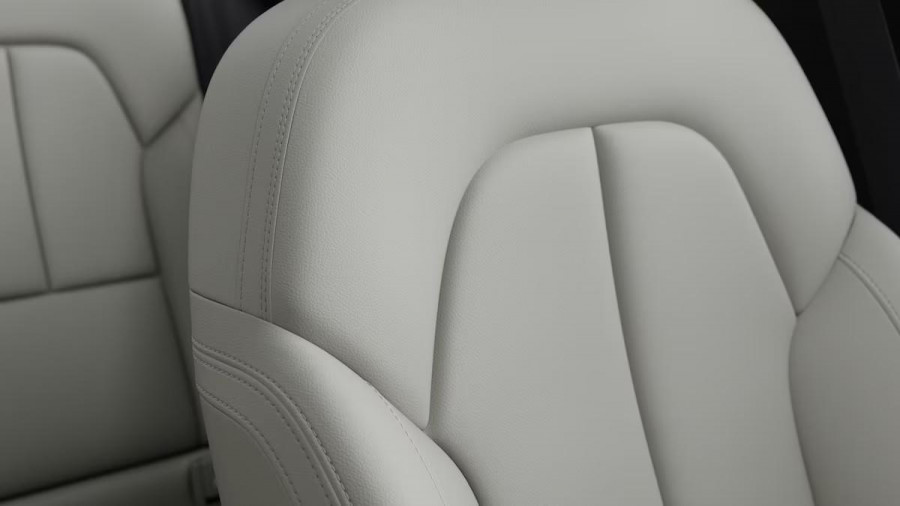 2026 Volvo XC40 XZ Ultra B4 Dark SUV Image 6