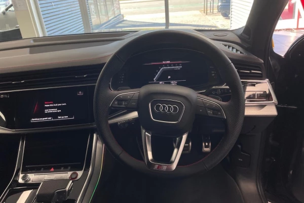 2025 Audi SQ7 4M TFSI SUV Image 15