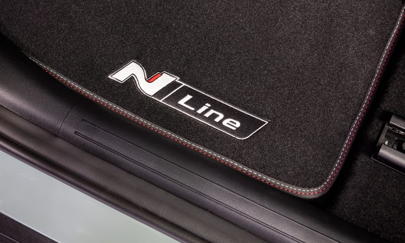 Tailored carpet floor mats | N Line