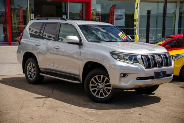 2018 Toyota LandCruiser Prado GDJ150R VX SUV Image 1