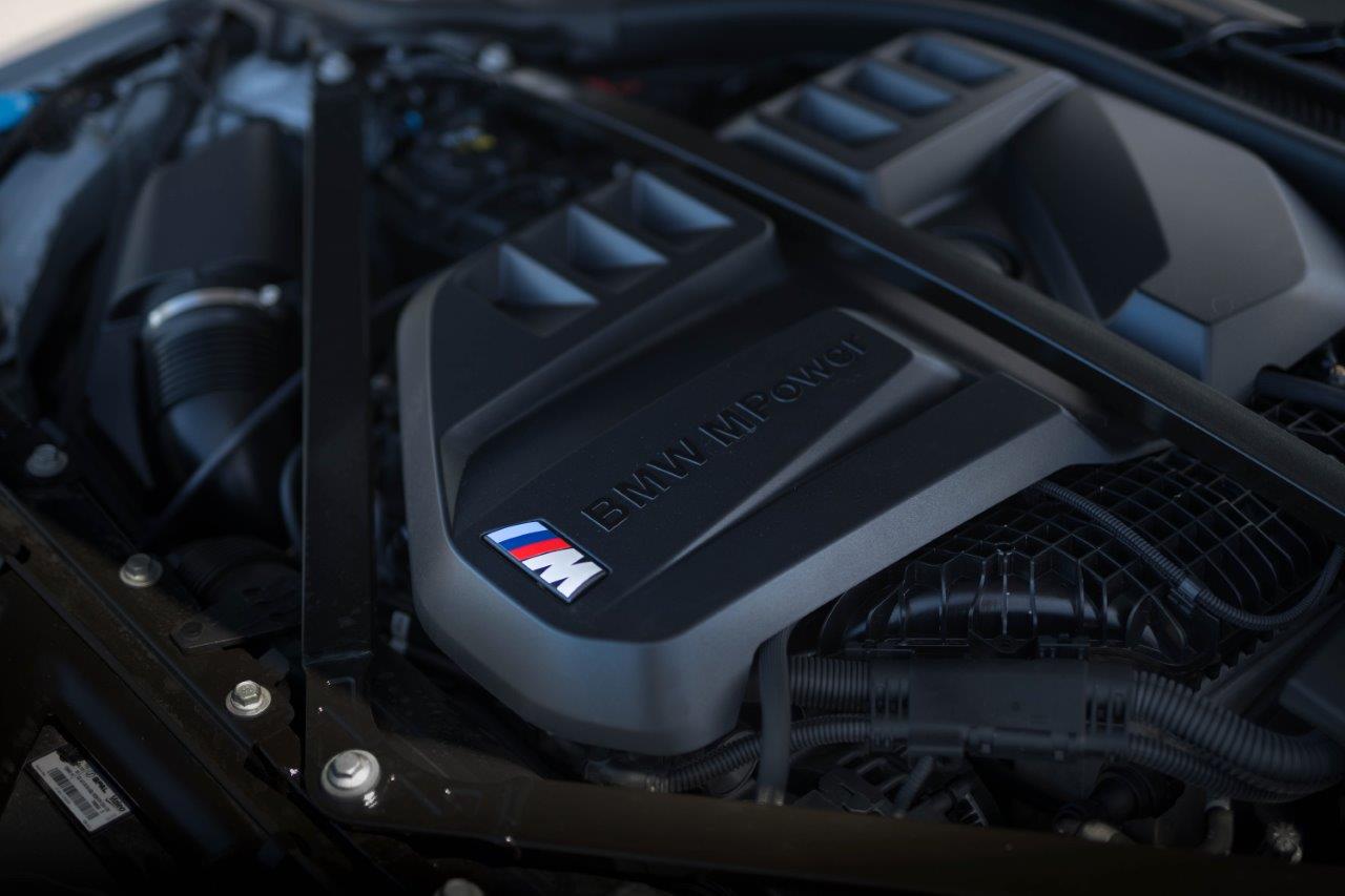 2023 BMW M2 Manual Coupe Image 9