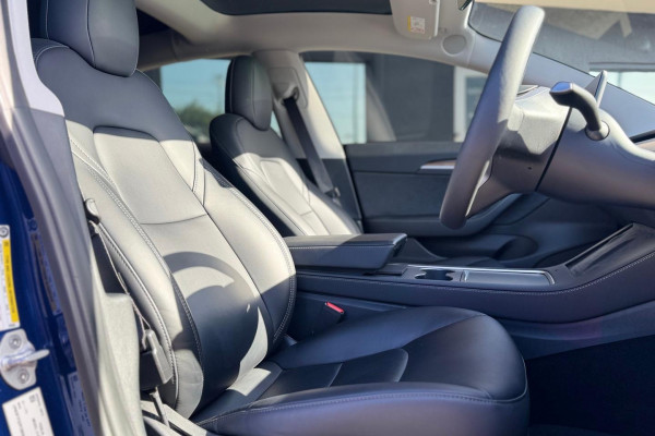 2023 Tesla Model 3  Rear-Wheel Drive Sedan Image 15