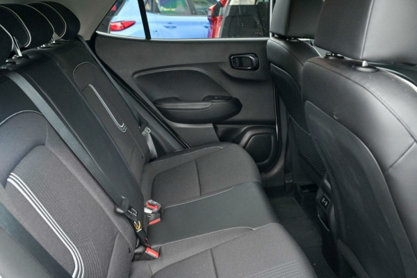 2024 Hyundai Venue QX.V5 Elite SUV Image 6