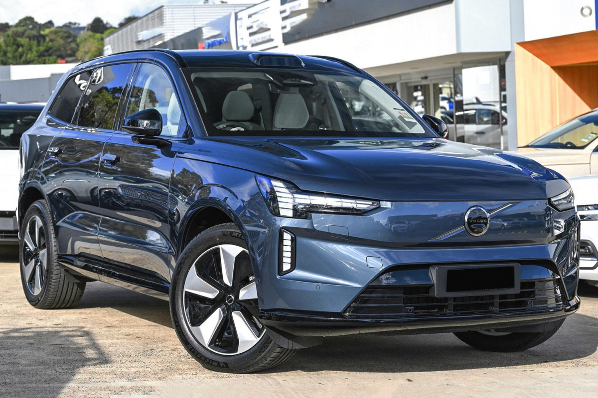 2025 Volvo EX90  Plus Twin Motor SUV