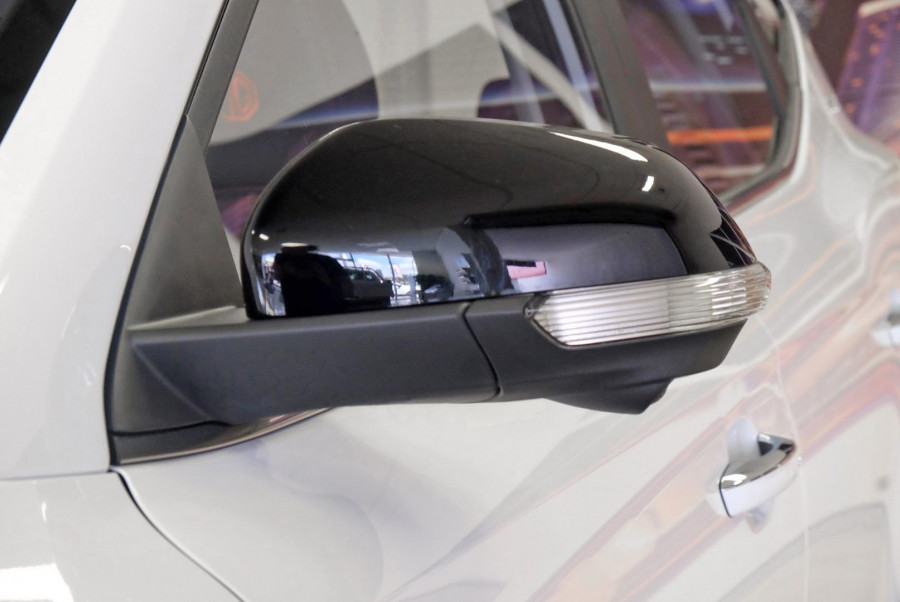 2024 MG ZST  Essence SUV Image 22