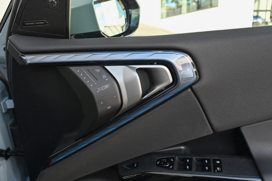 2025 BMW X3 G45 30e xDrive SUV