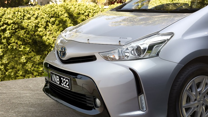 <img src="Bonnet Protector