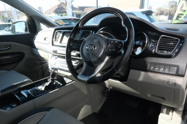 2015 MY16 Kia Carnival YP Platinum People Mover Image 6