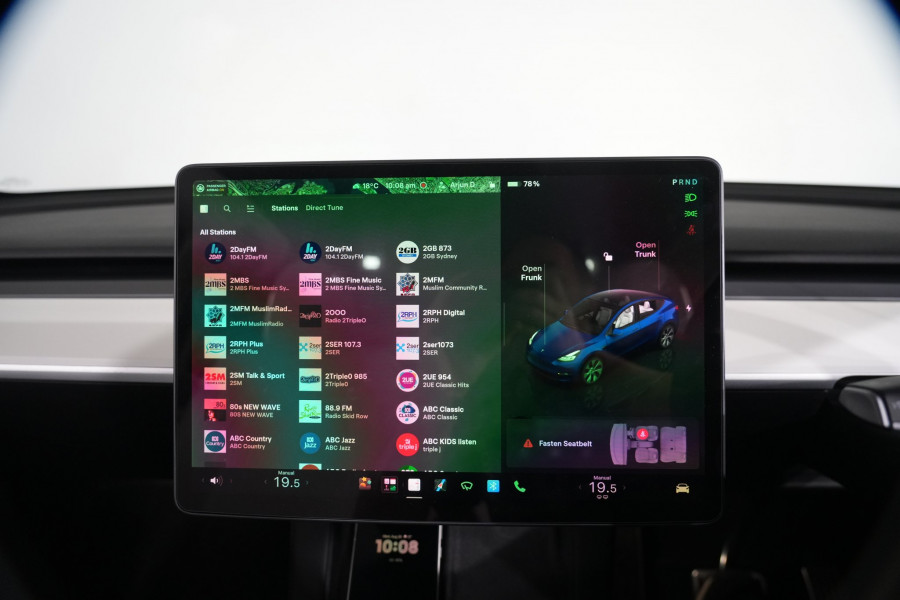 2024 Tesla Model Y  Long Range SUV Image 16