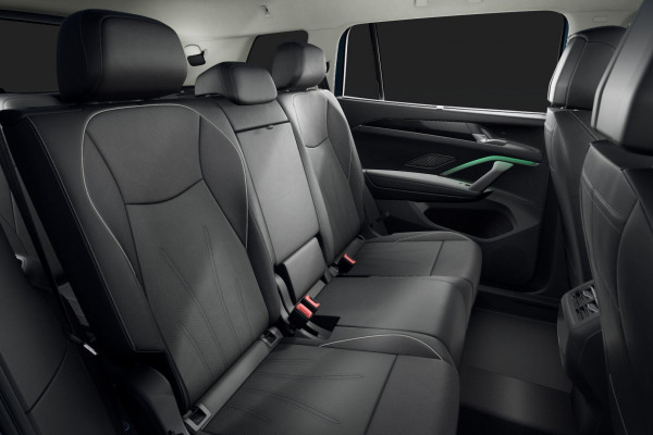 2025 Volkswagen Tayron R4 150TSI Elegance SUV Image 12