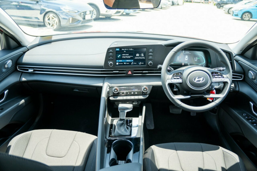 2024 Hyundai i30 CN7.V2 Hybrid Sedan Image 15