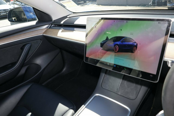 2022 Tesla Model 3  Long Range Sedan Image 10