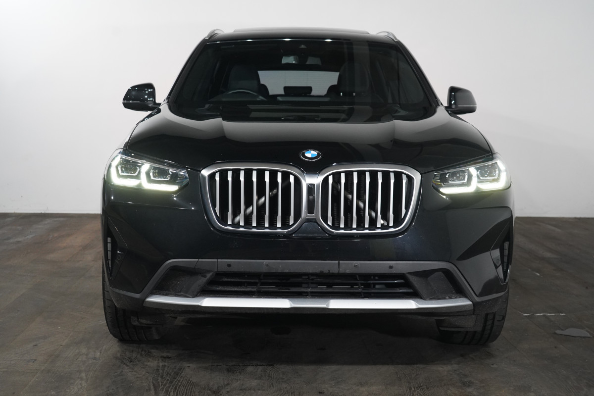 2022 BMW X3 Xdrive30i SUV Image 3
