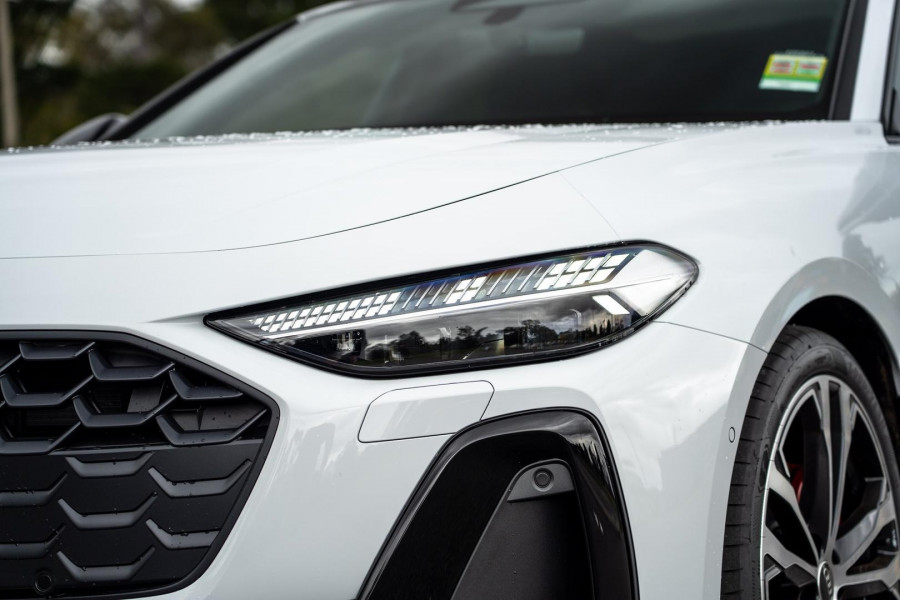 2025 Audi A5 B10 e-hybrid S-Line Wagon