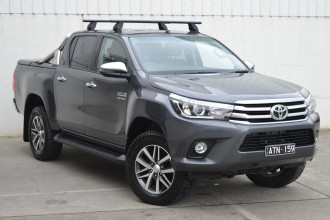 Toyota HiLux SR5 GUN126R