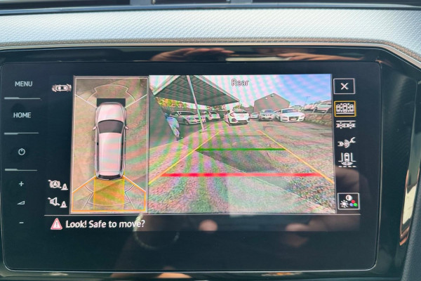2021 Volkswagen Passat B8 206TSI R-Line Wagon Image 14
