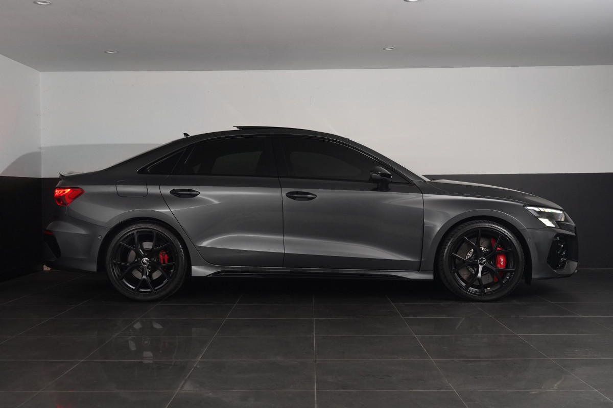2022 Audi Rs 3 Quattro Sedan Image 4