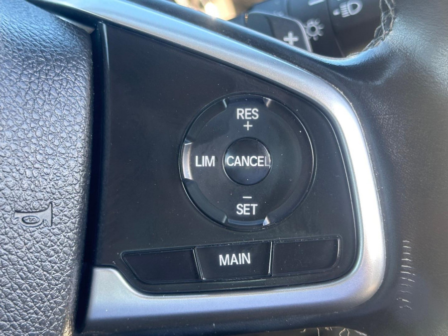2016 Honda Civic 10th Gen VTi-L Sedan Image 21