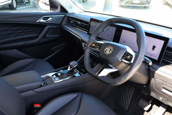 2025 MG HS AS33 Essence Hybrid SUV Image 8