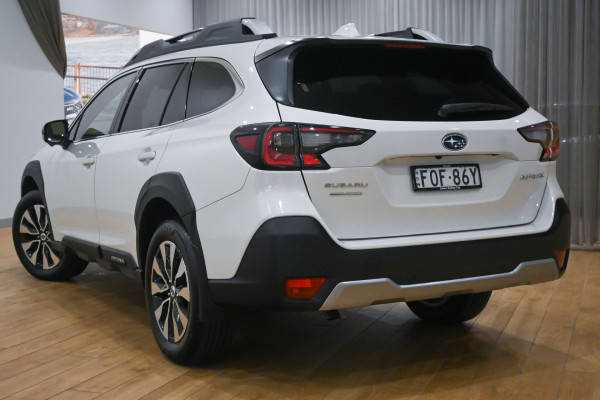 2024 Subaru Outback 6GEN AWD Touring SUV