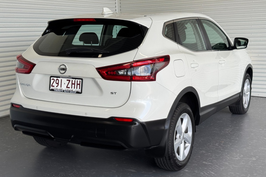 2018 Nissan QASHQAI J11 ST Wagon Image 6