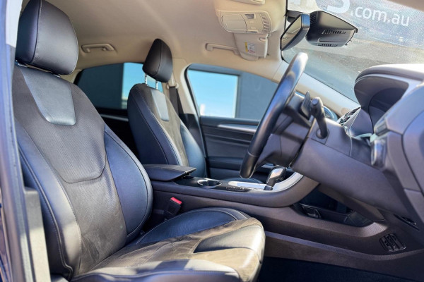 2017 Ford Mondeo MD Trend Hatch Image 14