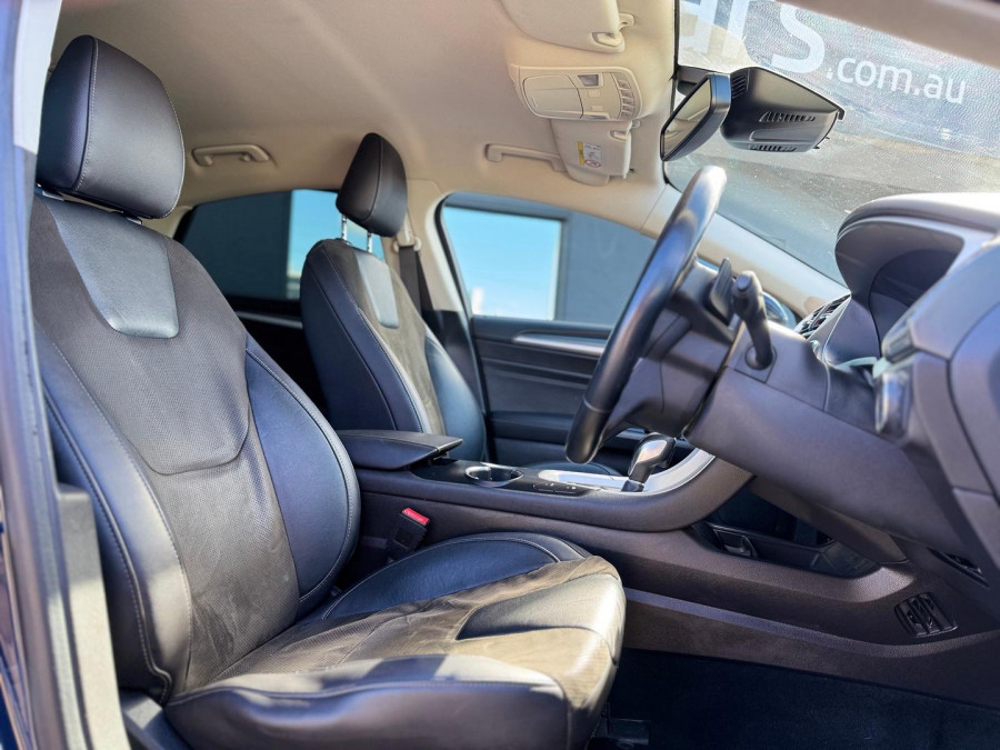 2017 Ford Mondeo MD Trend Hatch Image 14