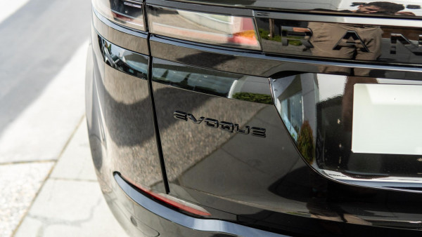 2024 Land Rover Range Rover Evoque L551 HSE SUV image 20