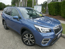 Subaru Forester Premi S5  2.5i