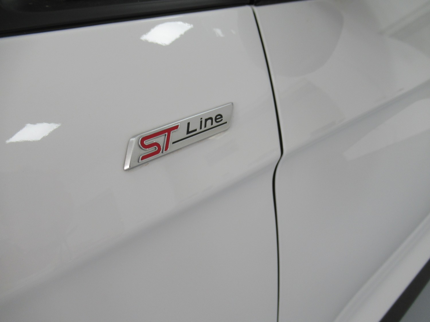 2019 Ford Endura CA ST-Line SUV Image 9