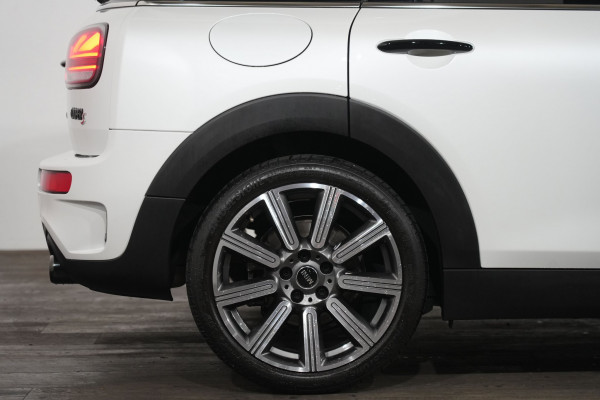 2023 MINI Clubman Cooper S Classic SUV Image 6
