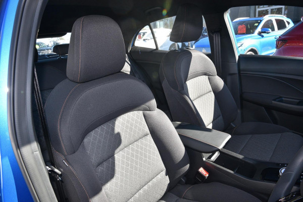 2024 MY24.5 MG MG3 ZP22 Excite Hatch Image 5