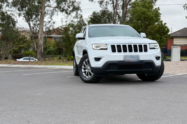 2015 Jeep Grand Cherokee WK Laredo SUV Image 6