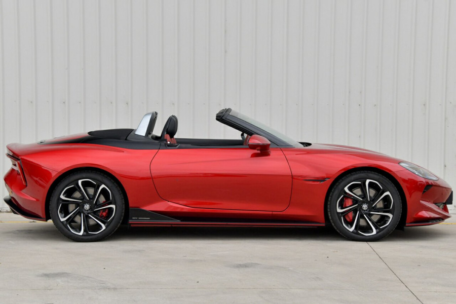 2024 MY24.5 MG Cyberster EC32  Convertible Image 7