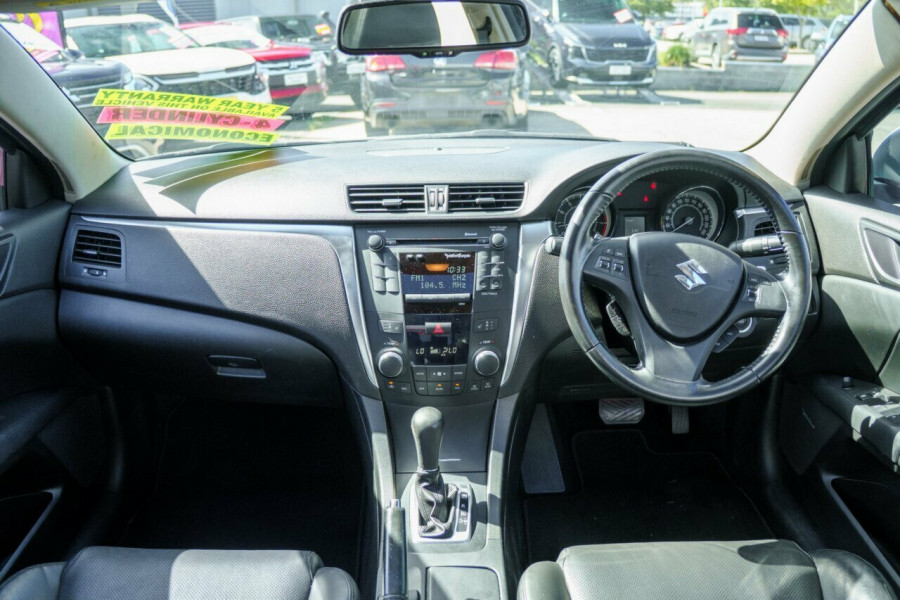 2010 MY11 Suzuki Kizashi FR Prestige Sedan Image 16