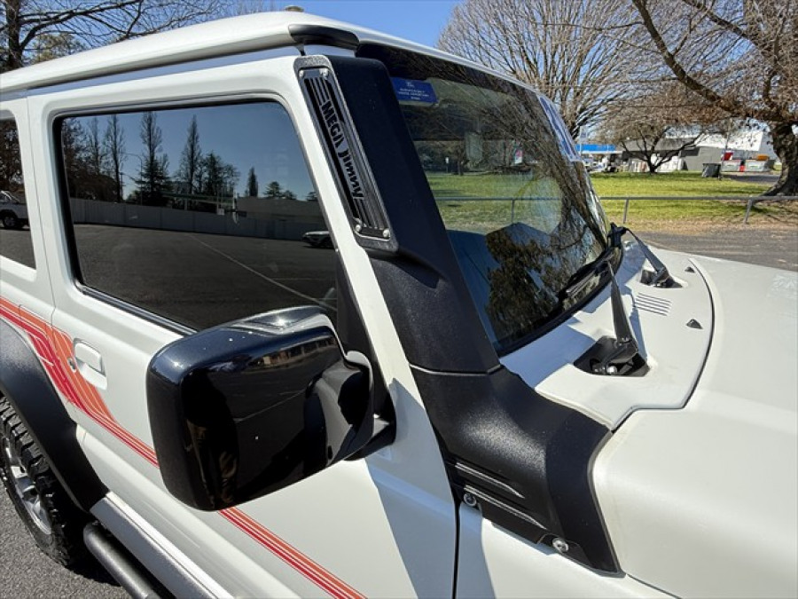 2023 Suzuki Jimny JB74 Heritage Coupe Image 11