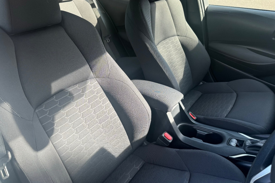 2022 Toyota Corolla ZWE219R  Ascent Sport Hybrid Hatch Image 12