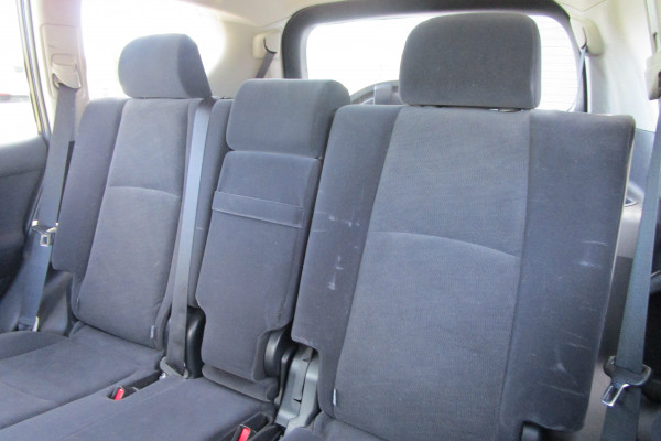 2015 Toyota LandCruiser Prado GDJ150R GXL SUV Image 20