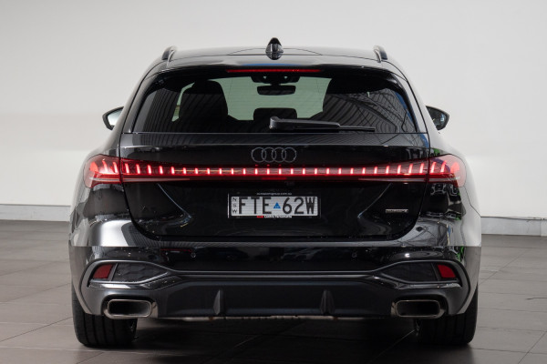 2025 Audi A5 B10 e-hybrid S-Line Wagon image 5